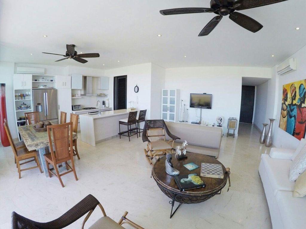 Karibana Beach Golf Condominium